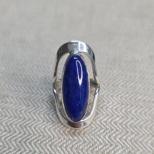 Sterling and Lapis Stone Ring. Signed DDD 925 Mexico SZ 6.5